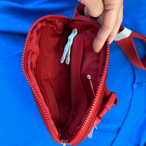 Lululemon Dark Red with gold hardware Lunar New Years Everywhere Belt Bag EBB 1L - Picture 13 of 15